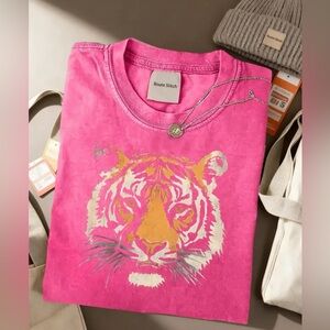 Pink Tiger Head Acid Wash Graphic T Shirt